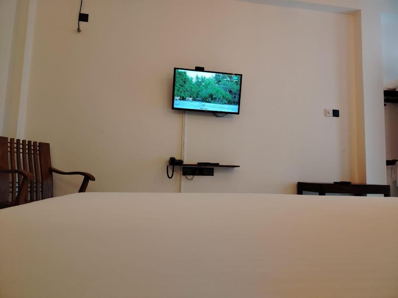 Diora Hotel Ratnapura Kültér fotó