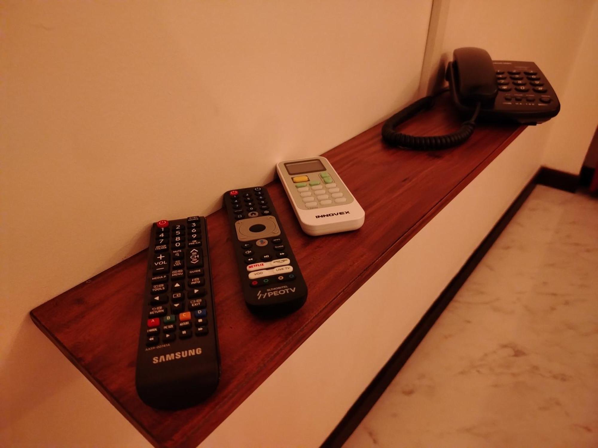 Diora Hotel Ratnapura Kültér fotó